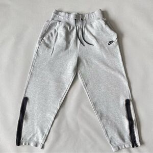 NIKE CW4294-063 Sportswear Tech Fleece Jogger Sweatpants Women’s Size Medium